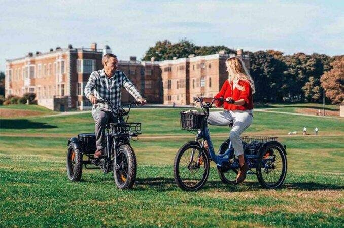 Jorvik Elite Folding Tricycle in use