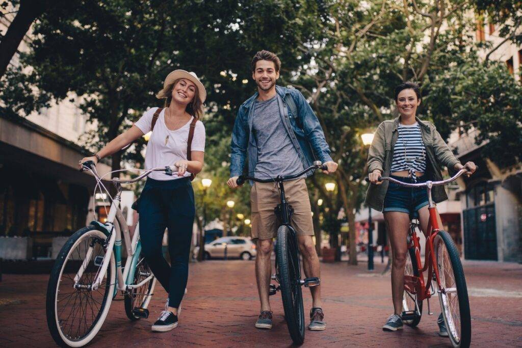 Cycling friends